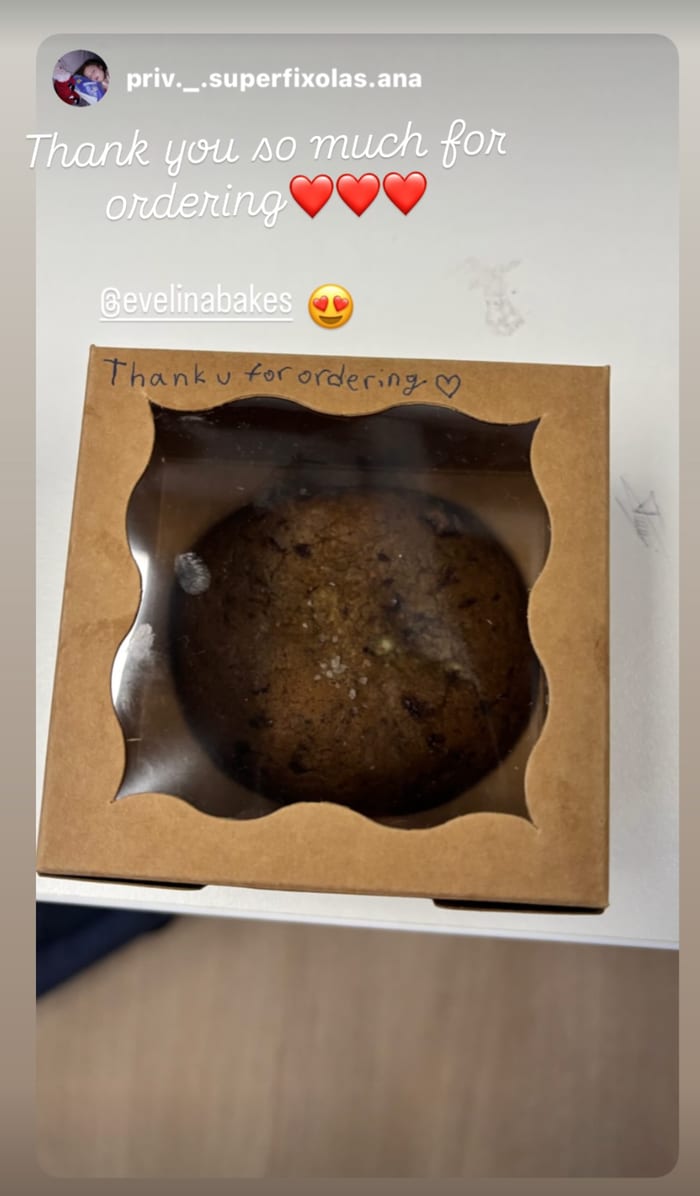 Instagram story thanking a customer for their Eva Bakes cookie order